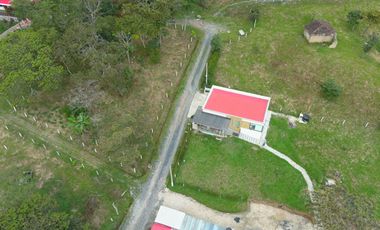 🏡 ¡Se vende casa en zona rural a solo 5 minutos del casco urbano de Moniquirá!