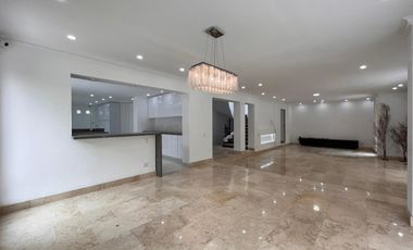 Casa en Arriendo en Benedictinos Envigado Antioquia