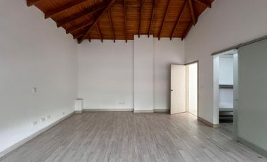 Casa en Arriendo en Benedictinos Envigado Antioquia