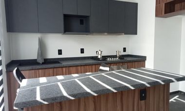 CASA EN RENTA VALDEPEÑAS