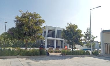 CASA EN RENTA VALDEPEÑAS