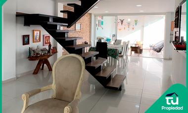 Casa en Conjunto Residencial