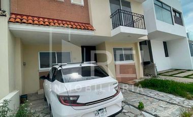 RENTA CASA COTO LAS MONTAÑAS SENDEROS DE MONTE VERDE TLAJOMULCO