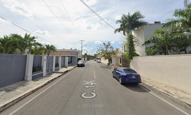 MERIDA, Casa en zona residencial MONTEBELLO EN UNA DE LAS MEJORES ZONAS DE MERIDA YUCATAN excelente zona y Plusvalía. Rodeado de los mejores servicios