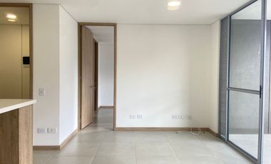 Apartamento en arriendo en Loma de San Jose, Sabaneta