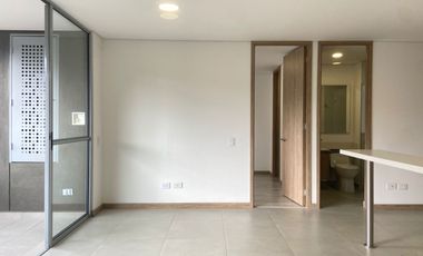 Apartamento en arriendo en Loma de San Jose, Sabaneta