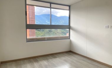 Apartamento en arriendo en Loma de San Jose, Sabaneta