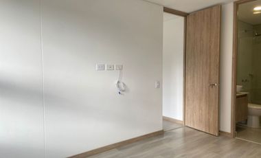 Apartamento en arriendo en Loma de San Jose, Sabaneta
