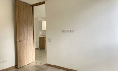 Apartamento en arriendo en Loma de San Jose, Sabaneta