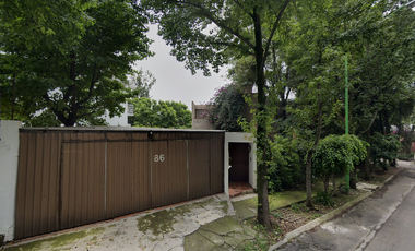 CASA EN VENTA BOSQUES DE LAS LOMAS MIGUEL HIDALGO CDMX OPORTUNIDAD HIPOTECARIA