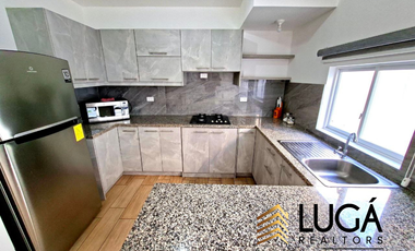 Casa amoblada en Renta, Urbanización privada frente al mar, vía Jaramijó, Manta, Ecuador