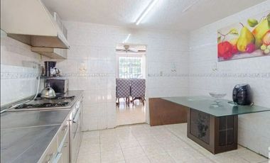 HERMOSA CASA EN VENTA PASEO PARQUE DEL RIO COYOACAN