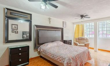 HERMOSA CASA EN VENTA PASEO PARQUE DEL RIO COYOACAN