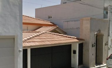 Casa de 4 recámaras cerca del club campestre de Monterrey