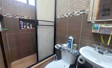 Venta de casa, sector San Luis, Valle de los Chillos