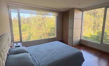 AMOBLADO DE LUJO Y VISTA ESPECTACULAR,