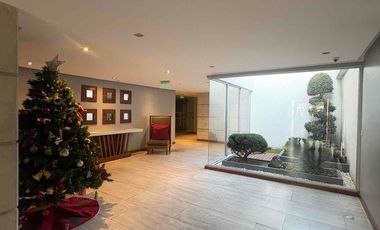 AMOBLADO DE LUJO Y VISTA ESPECTACULAR,