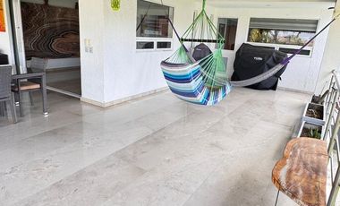 CASA EN VENTA EN LAS CAÑADAS