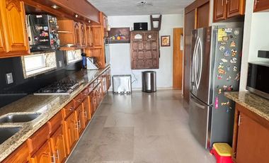 CASA EN VENTA EN LAS CAÑADAS