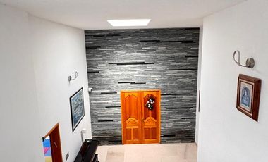 CASA EN VENTA EN LAS CAÑADAS