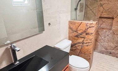 CASA EN VENTA EN LAS CAÑADAS