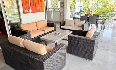 CASA EN VENTA EN LAS CAÑADAS