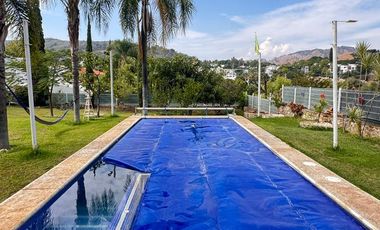 CASA EN VENTA EN LAS CAÑADAS