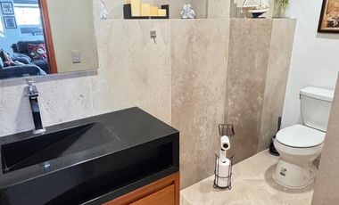 CASA EN VENTA EN LAS CAÑADAS