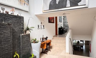 CASA EN VENTA EN LAS CAÑADAS