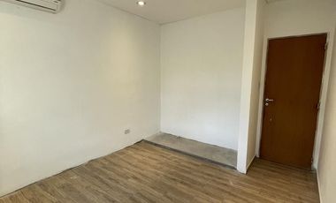 Venta de casa en el centro de  Villa Constitucion