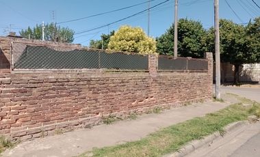 Venta de casa en el centro de  Villa Constitucion