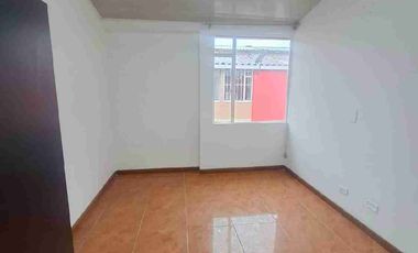 Vendo Casa Engativa Plazuela de Alamos- 46 m2 - F.N.A. - Caja Honor