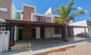 Casa en Venta en Morillotla – Privada Exclusiva