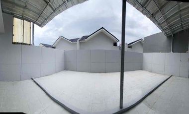 Town House Disewakan