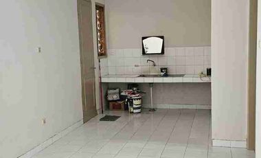 Disewakan Rumah Taman Grisenda Pik uk 9x20m