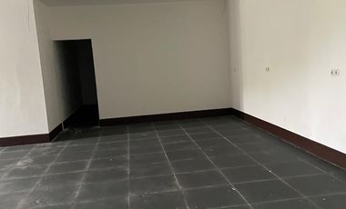 DISEWAKAN RUKO ATAU BANGUNAN DI PINGGIR JALAN RAYA KARAWACI TANGERANG