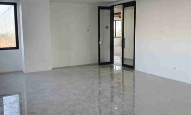 Dijual Spazio Office Tower II LT 3 BAgus dan Terawat Siap Huni Surabaya