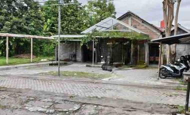 Dijual Tanah Bonus Tempat Usaha Kuliner di Giwangan Umbulharjo Kota Jogja