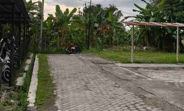 Dijual Tanah Bonus Tempat Usaha Kuliner di Giwangan Umbulharjo Kota Jogja