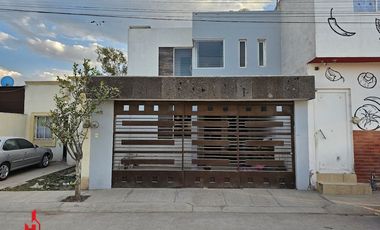 CASA en Venta 3 Recamaras Fracc. Valle Azteca