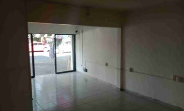 Coyoacán, colonia Avante, Avenida Santana #30, local A-3, vendo Local COMERCIAL 36 M2, medio baño, forma rectangular.