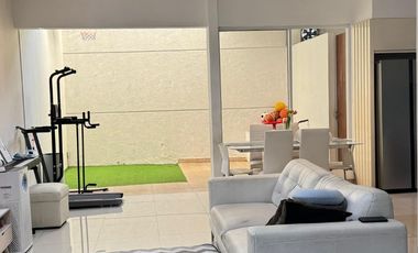 Rumah 2 Lantai Minimalis Strategis di Setramurni Bandung