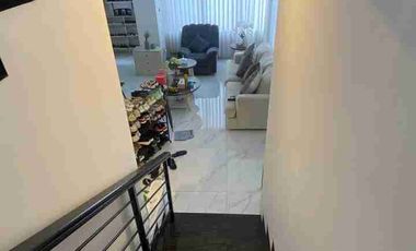 Rumah Modern dijual  Cepat Dekat Kampus Polban Gegerkalong