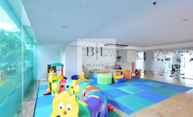 Luxury 2-Bedroom 172 SQM at Baan Sathorn Chaopraya, Bangkok - Foreign Name