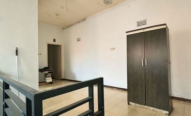 Cheap below NJOP 2-storey house VILLA TEMBALANG near UNDIP