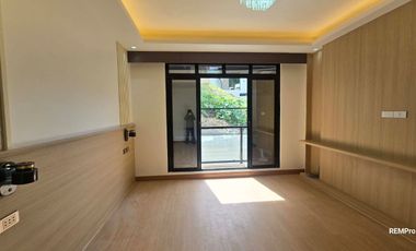 Modern 3 Storey House and Lot for Sale in Richgate Subd., Baguio City