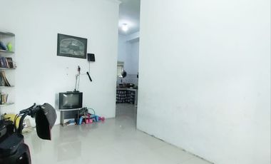 RUMAH MINIMALIS 1 LANTAI SIAP HUNI Di DAERAH KOMP. KEJAKSAAN TANJUNG SARI - MEDAN