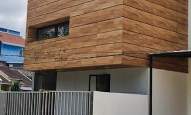 Rumah Baru 3 Lantai Premium di Cipageran – Full Bonus & Siap Huni, Harga Terbaik!