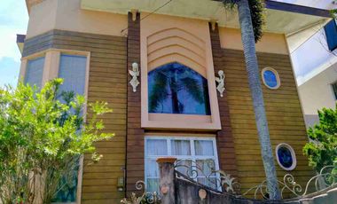 villa cantik bandungan semarang