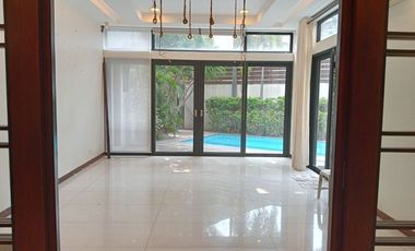 754 sqm 4-BR House for Rent at Valle Verde 5, Pasig City